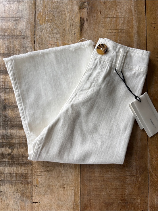 A Loves A Other - NWT A Loves A Girls White Wide-Leg Jeans 5t